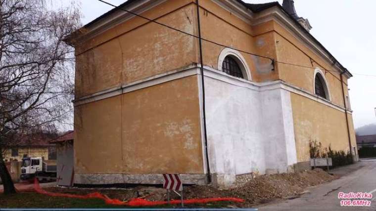 Brez opisa