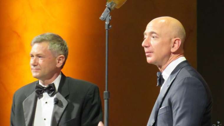 Jeff Bezos, direktor podjetja Amazon