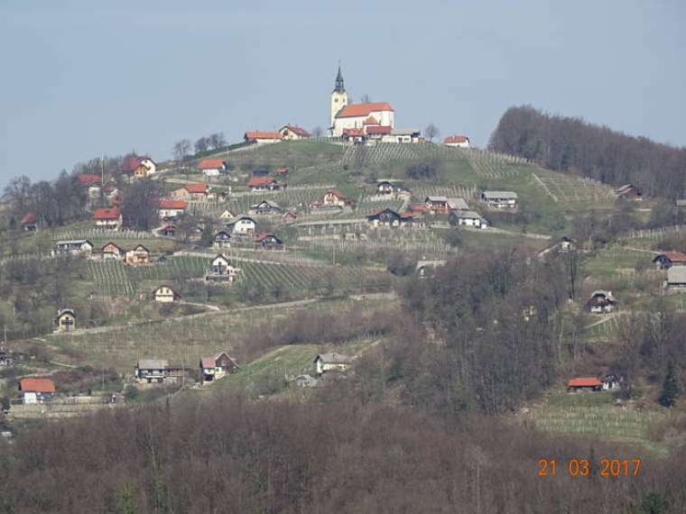 Brez opisa