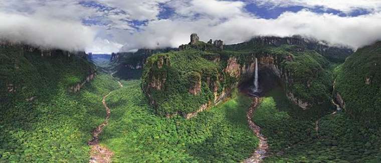 Dragon Falls, locally known as Churun Meru, Venezuela