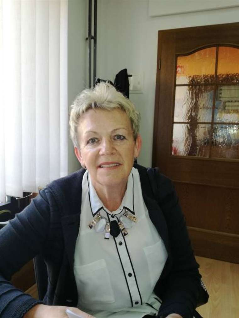 Brez opisa