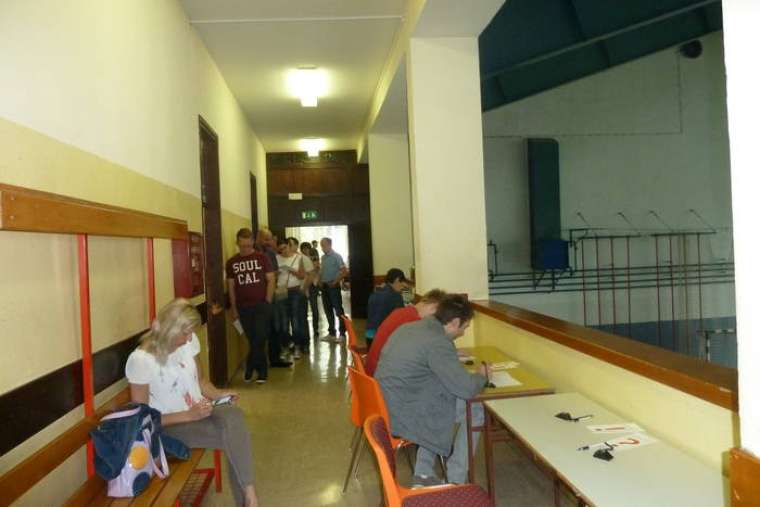 Pred laboratorijem