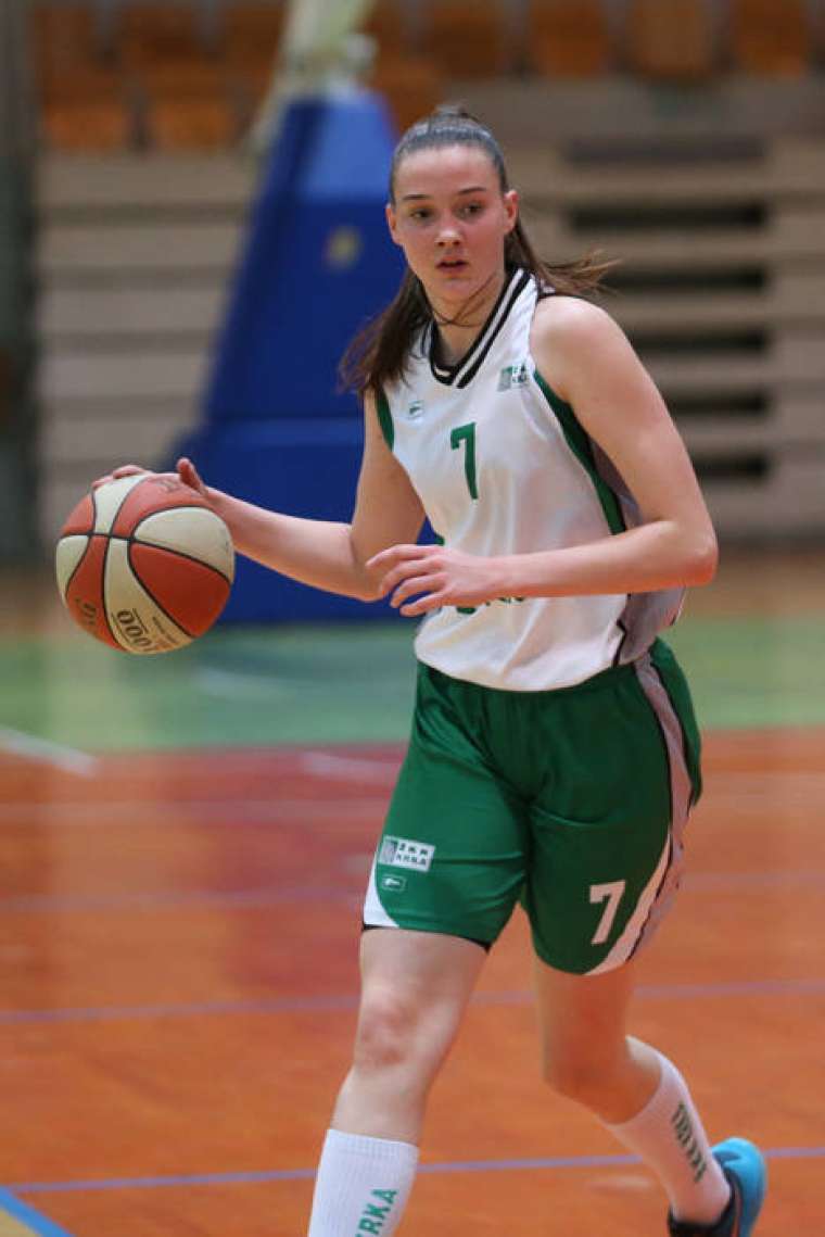 Brez opisa