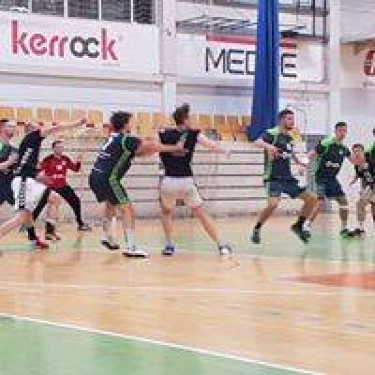 Brez opisa