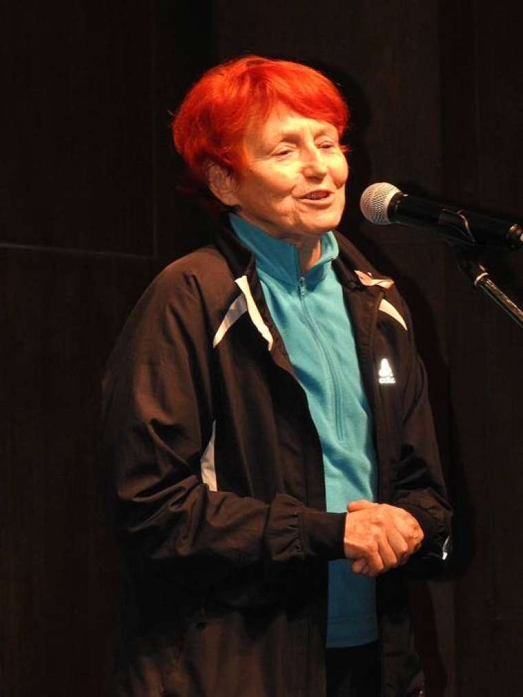 Brez opisa