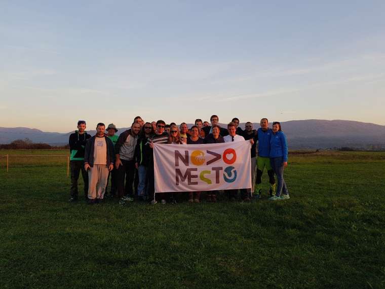 Skupinska slika tekmovalcev ob zaključku prvenstva