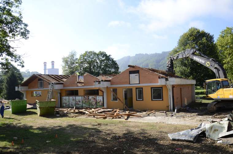 RušenjeVrtcaPoletje2017