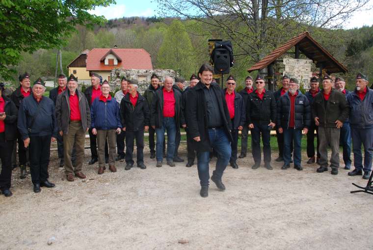 Obletnica ustanovitve partizanskega pevskega zbora