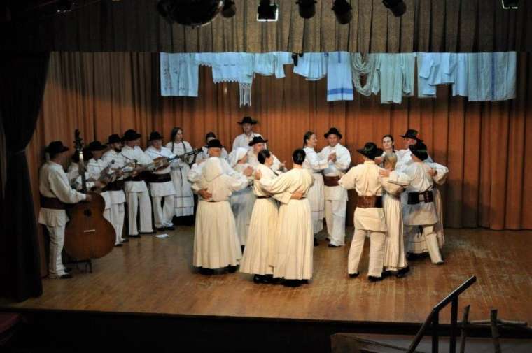 šašljev-večer-v-adlešičih, večer-v-adlešičih