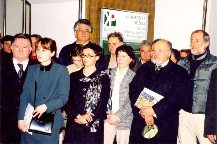 Otvoritev razstave Odmaknjena bližina, Ljubljana 2002