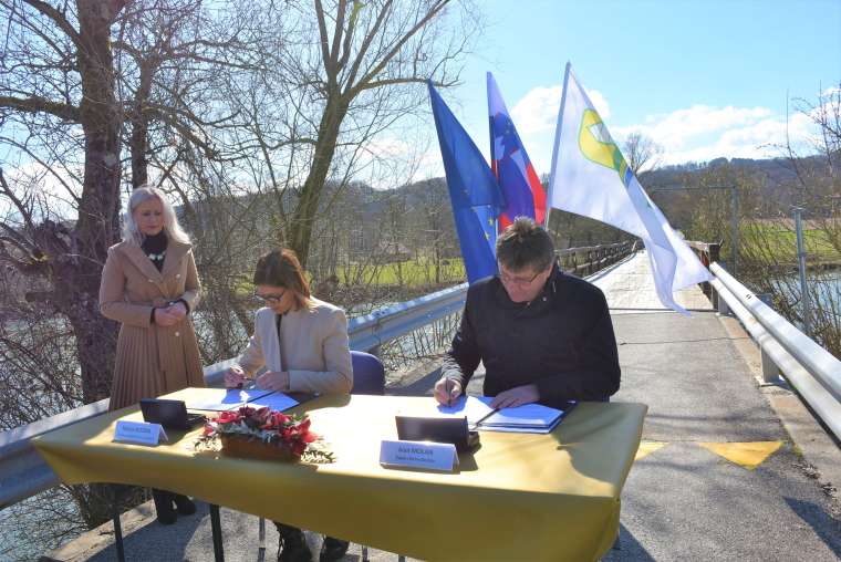 Podpis pogodbe most Boršt 1