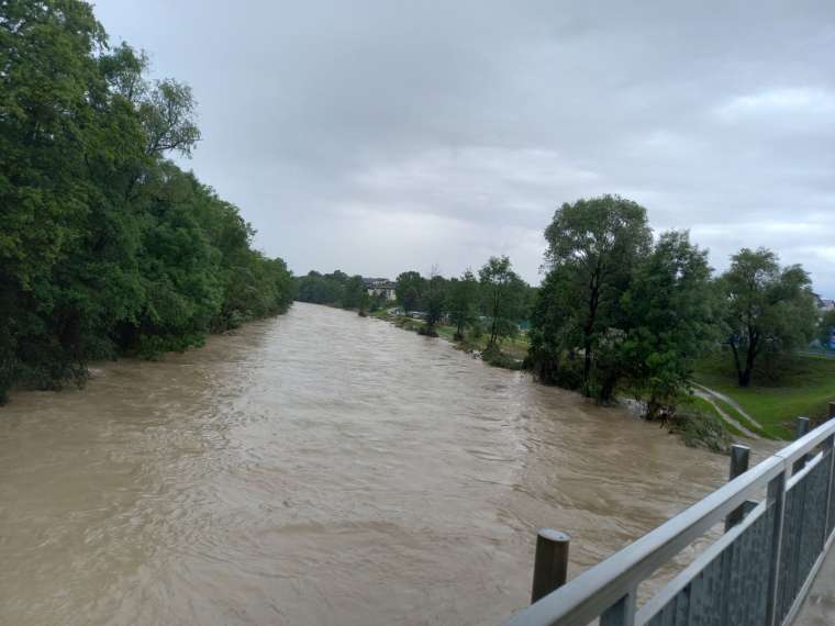 poplave medvode neurje