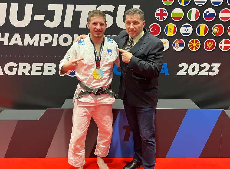 Tim Toplak in njegov trener Gorazd Toplak, zlato, ju-jitsu borbe