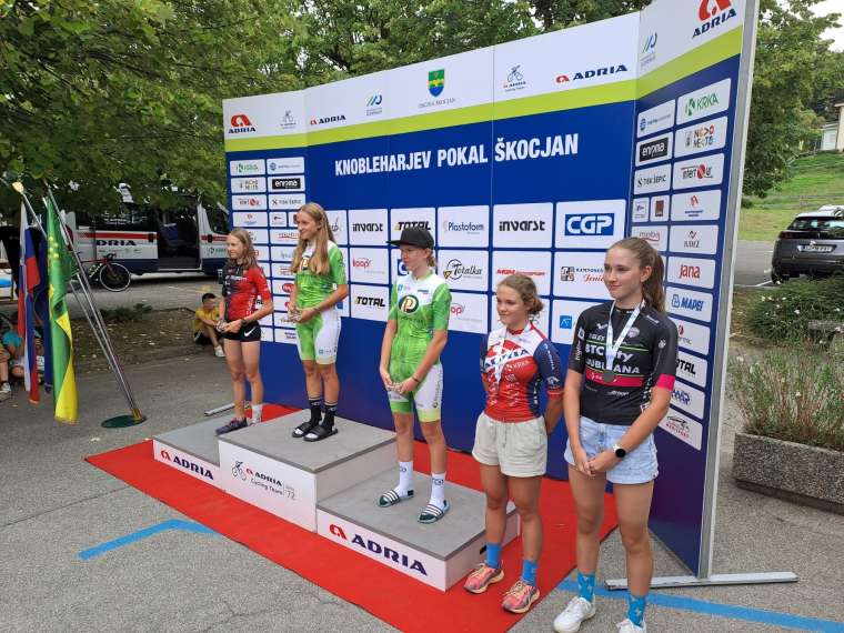 nik-pust-in-anže-mede-v-škocjanu-poskrbela-za-dvojno-zmago