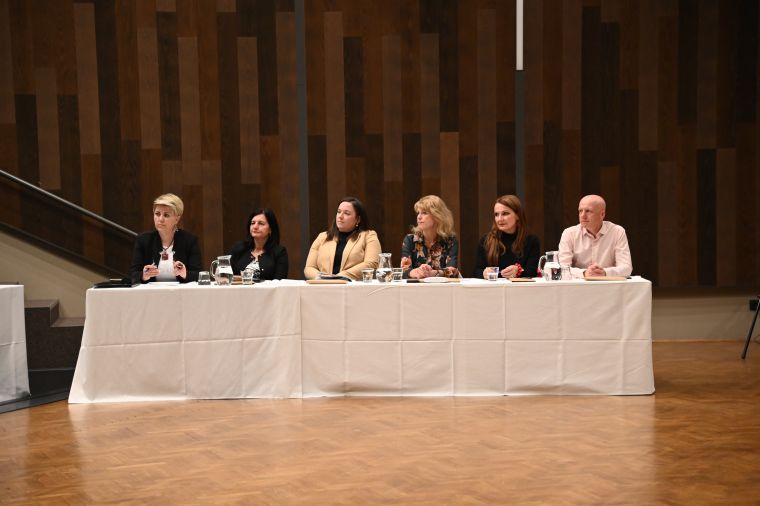 skupna-seja-obcinskih-svetov-posavskih-obcin-o-projektu-jek2