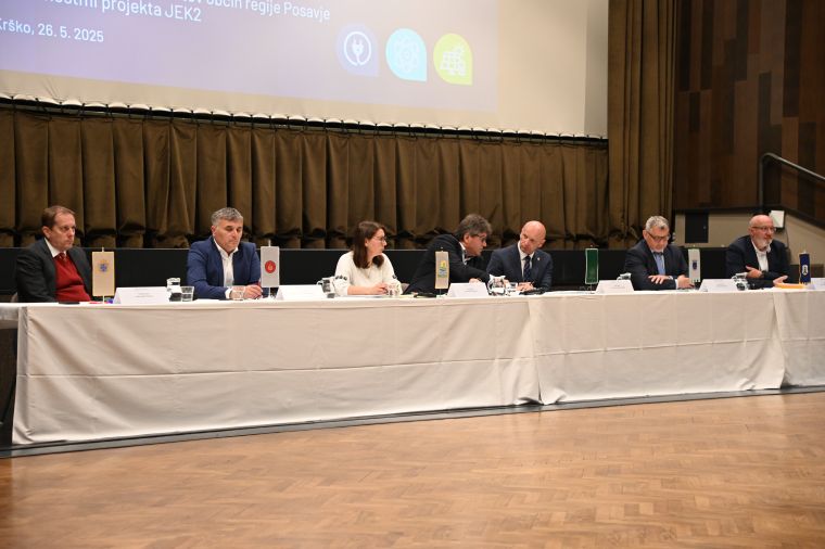 skupna-seja-obcinskih-svetov-posavskih-obcin-o-projektu-jek2