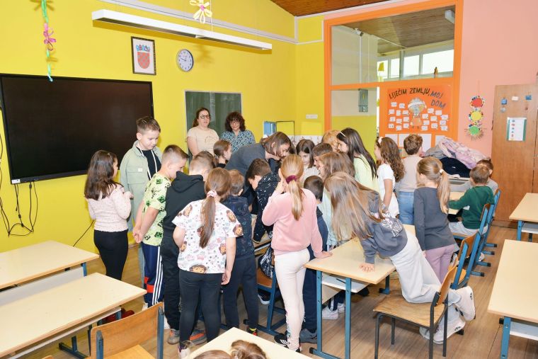 bibliobusiranje