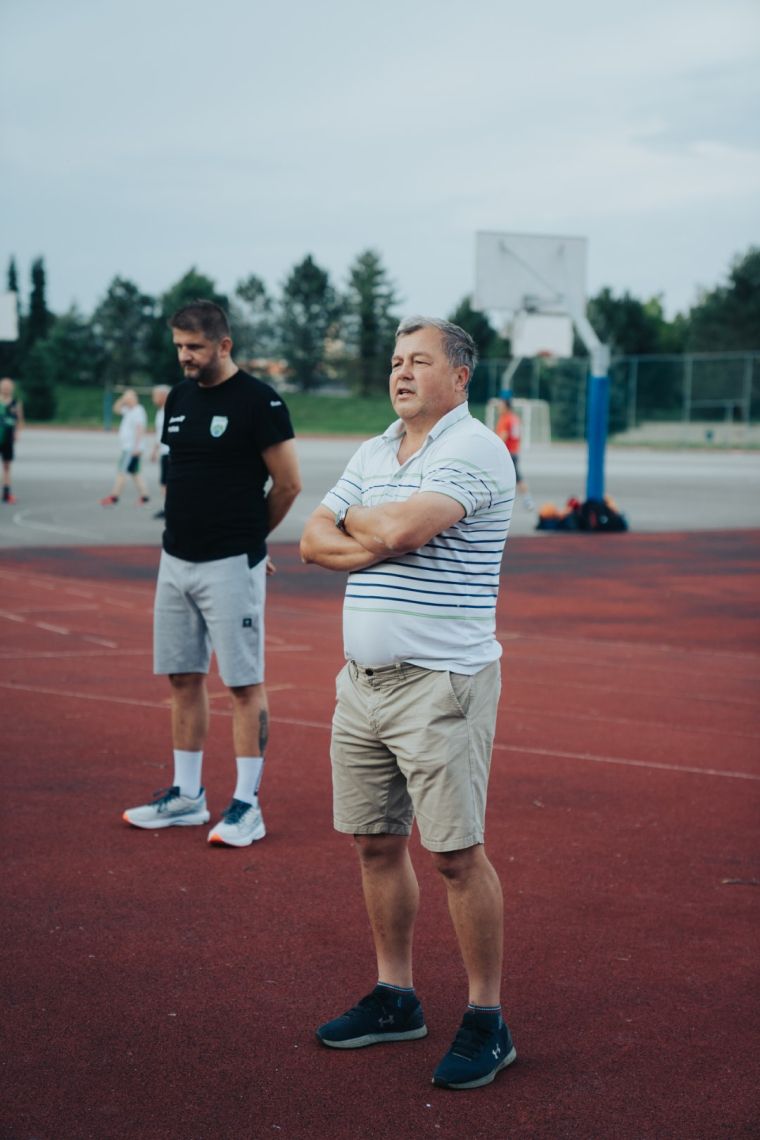 rokometasi-krke-v-novo-sezono-z-okrepljeno-zasedbo-in-jasnimi-cilji