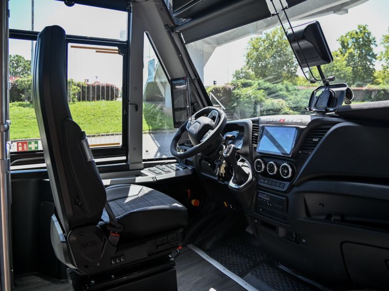 krski-elektricni-avtobus