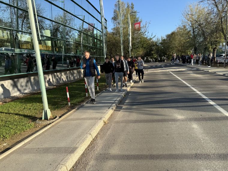 dijaki-strojne-sole-novo-mesto-pes-v-solo