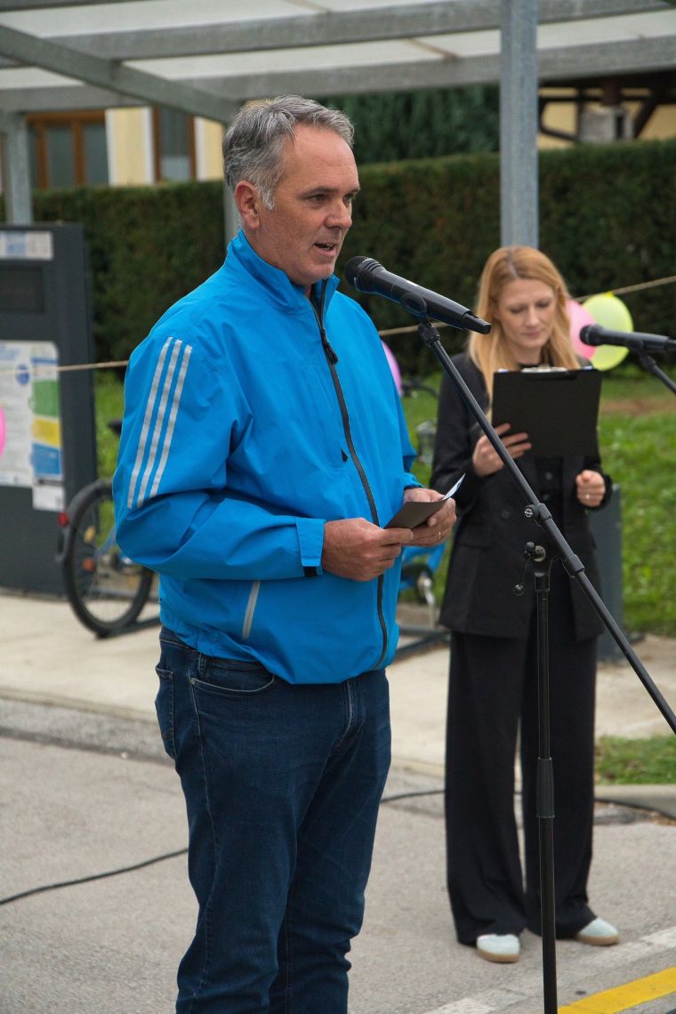 kolo-je-bicikl-kolesarjenje-brez-meja
