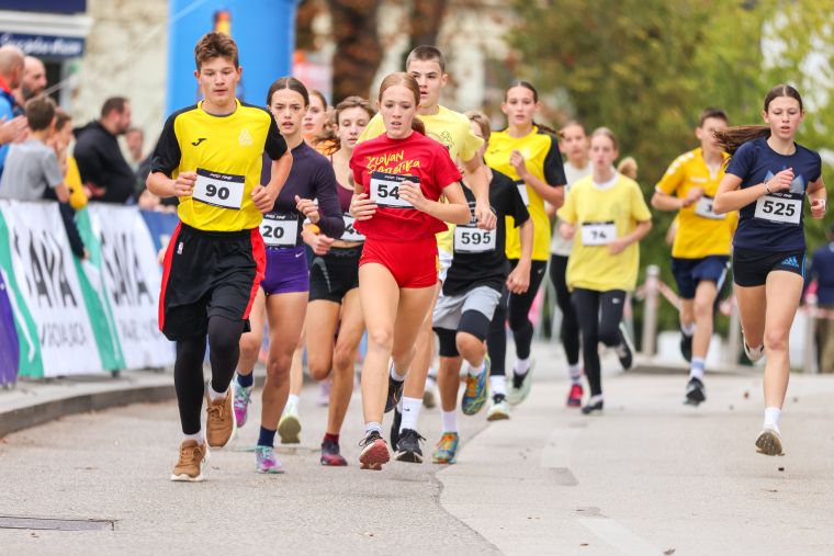 novomeski-polmaraton
