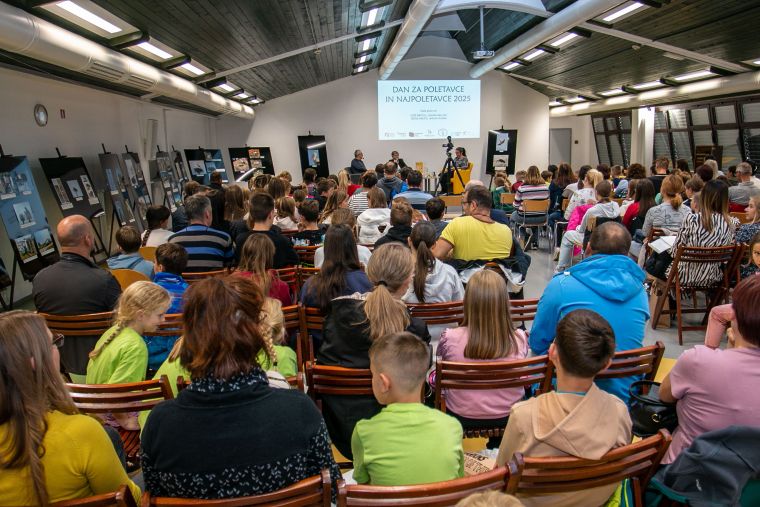 poletavci, knjiznica-brezice