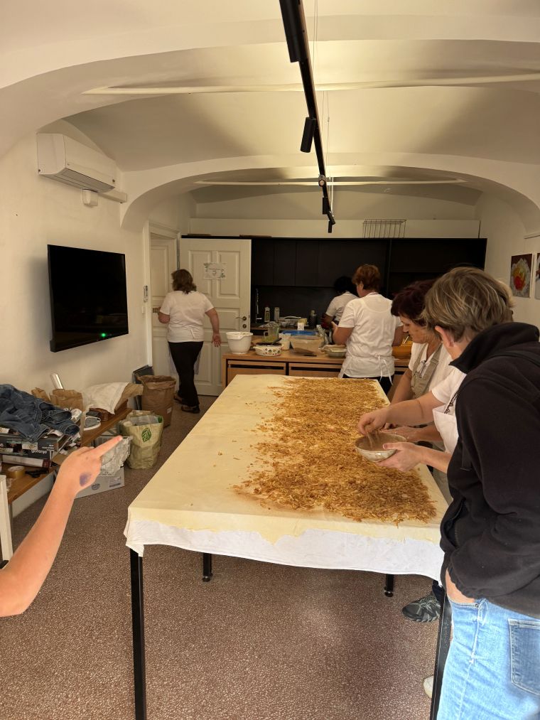 24-praznik-topliskega-jabolka