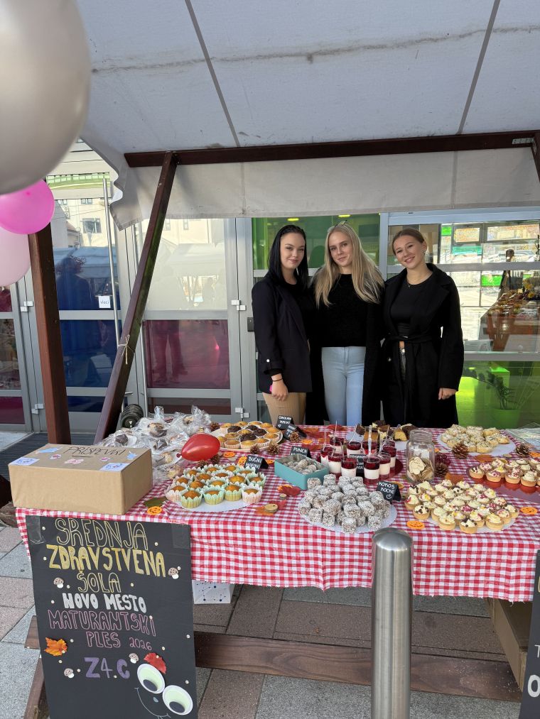 24-praznik-topliskega-jabolka