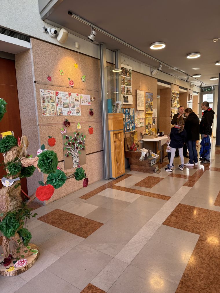 24-praznik-topliskega-jabolka