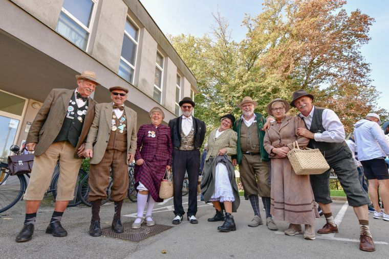 kolo-je-bicikl-kolesarjenje-brez-meja