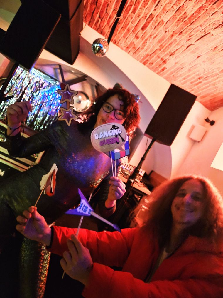 2f2c941d-e9fd-62b4-7b8f-12bc12d80296