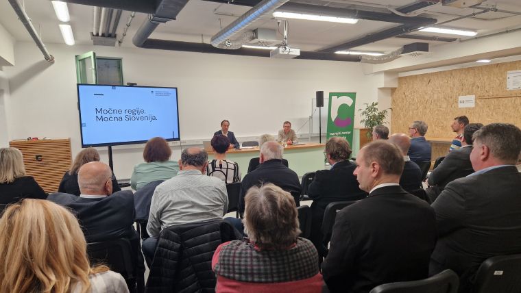 mocne-regije, strategija, regionalni-razvoj