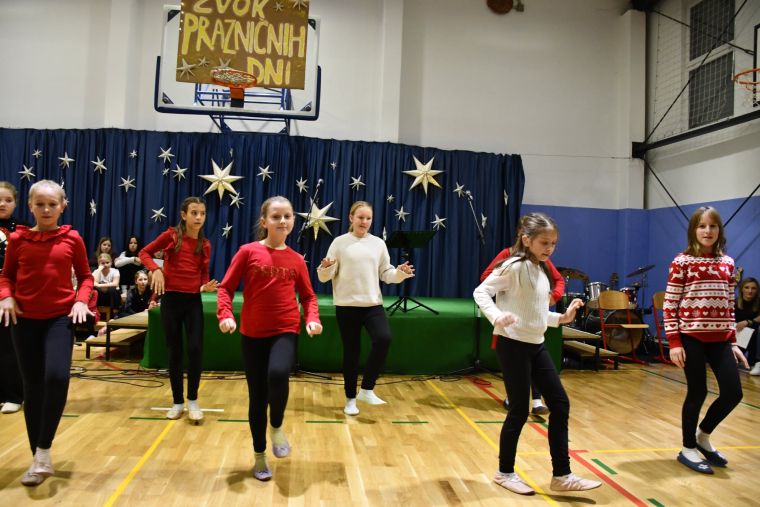 zvok-praznicnih-dni, os-otocec