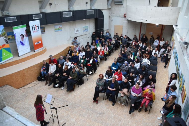 Tradicionalni živžav so letos naslovili Praznujmo skupaj