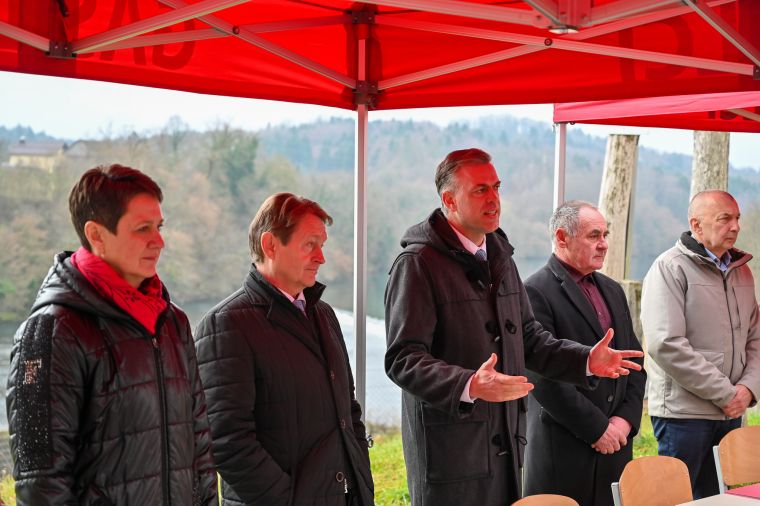 Župan Gregor Macedoni