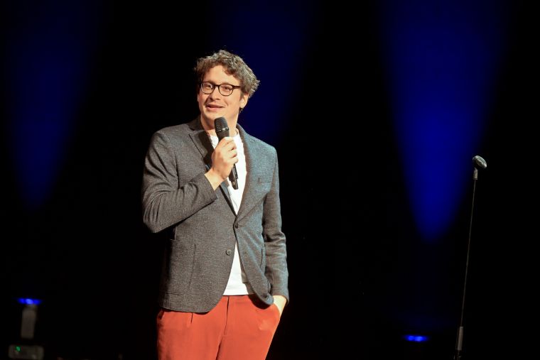 smeholoranje-stand-up-vecer