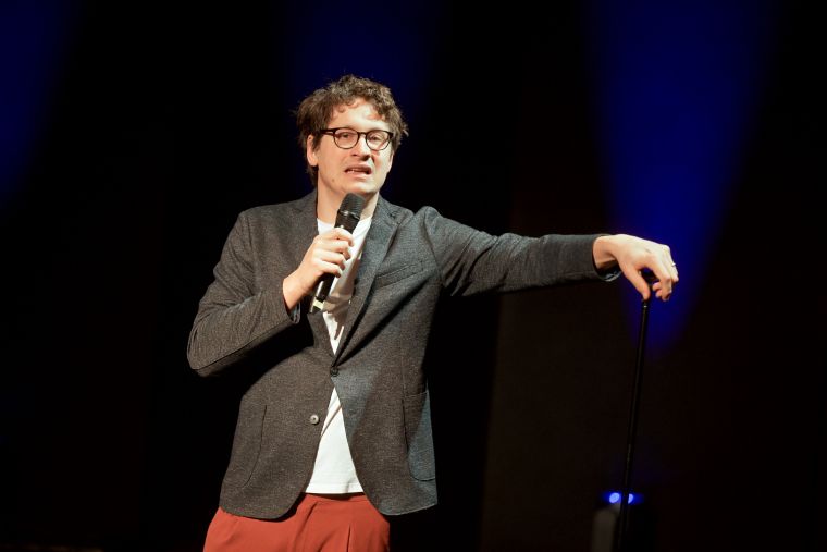 smeholoranje-stand-up-vecer