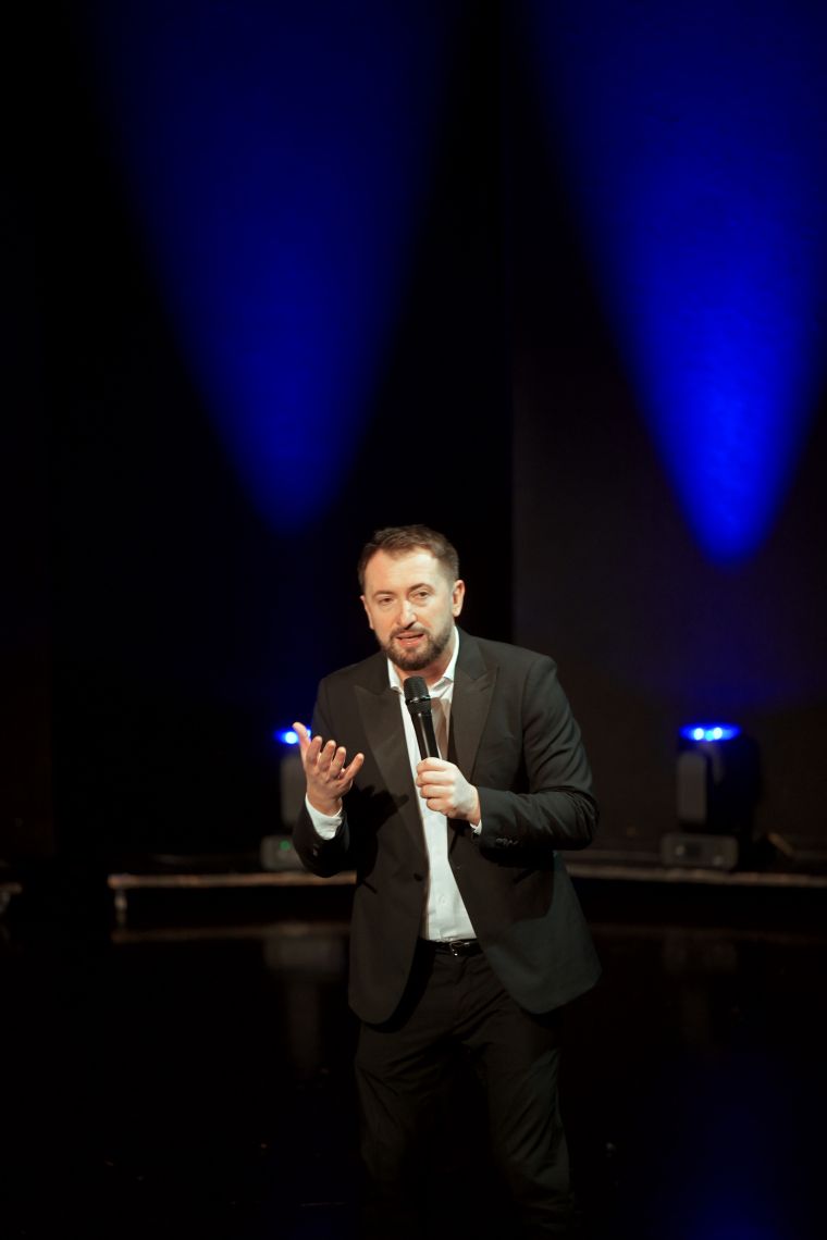 smeholoranje-stand-up-vecer