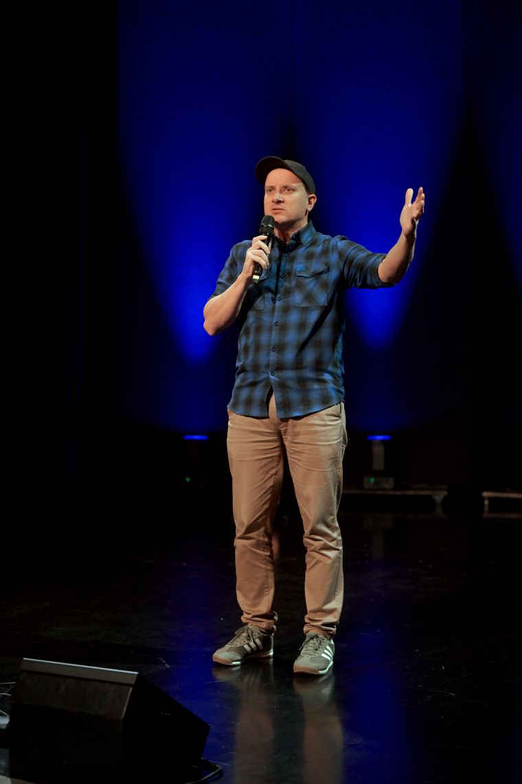 smeholoranje-stand-up-vecer
