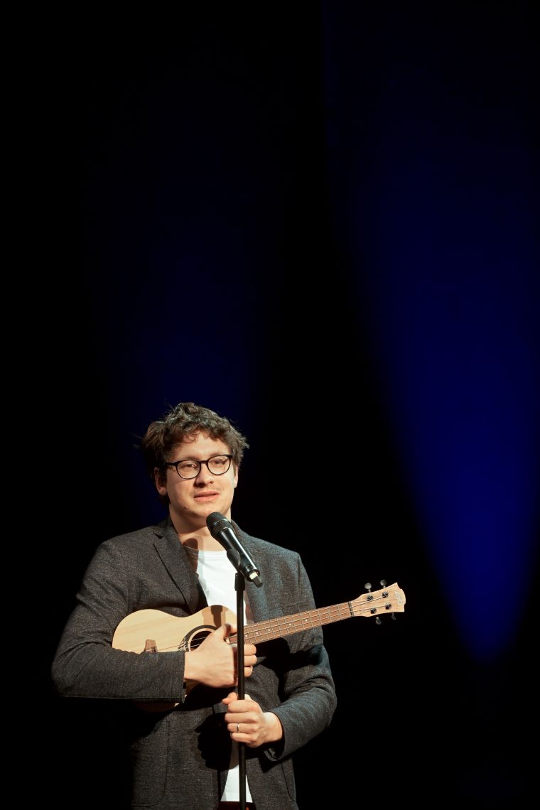smeholoranje-stand-up-vecer