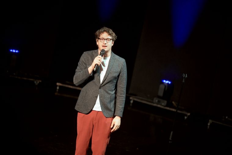 smeholoranje-stand-up-vecer