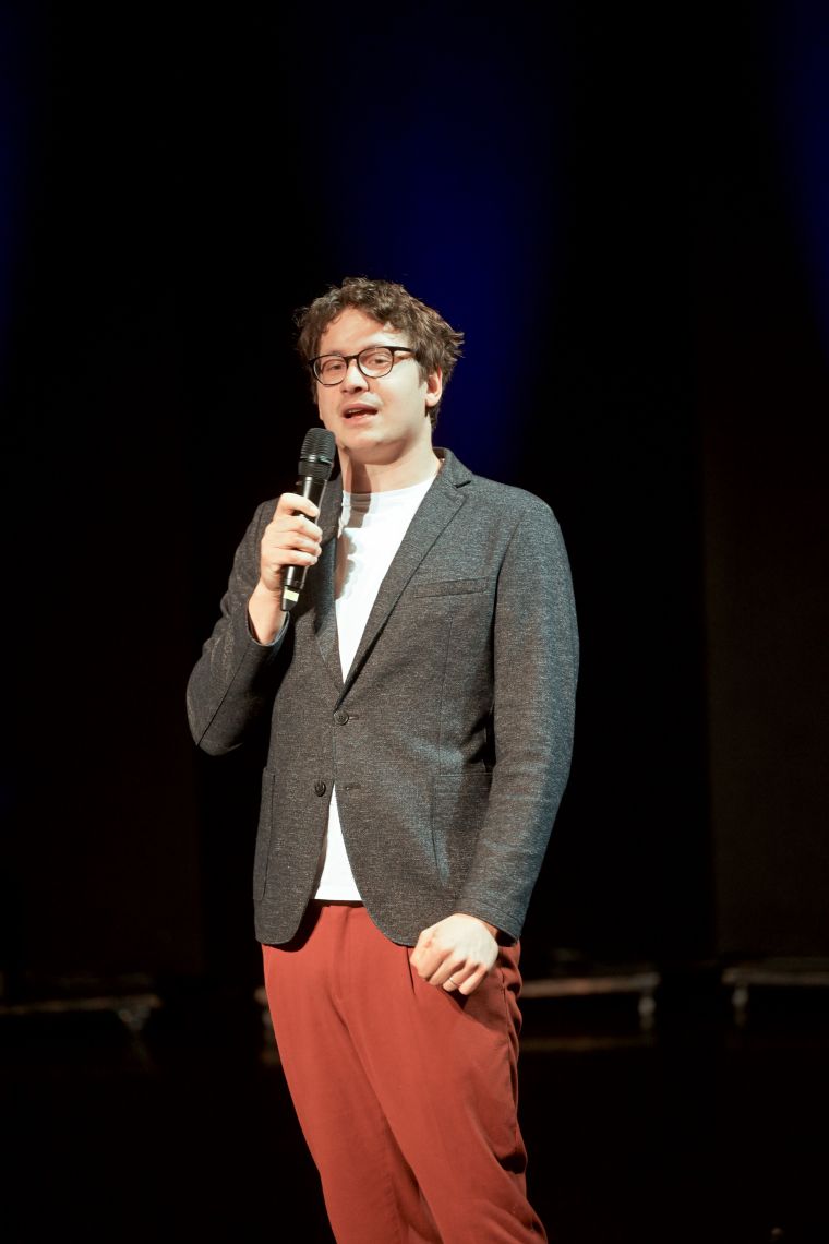 smeholoranje-stand-up-vecer