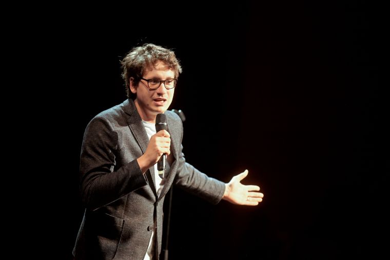 smeholoranje-stand-up-vecer