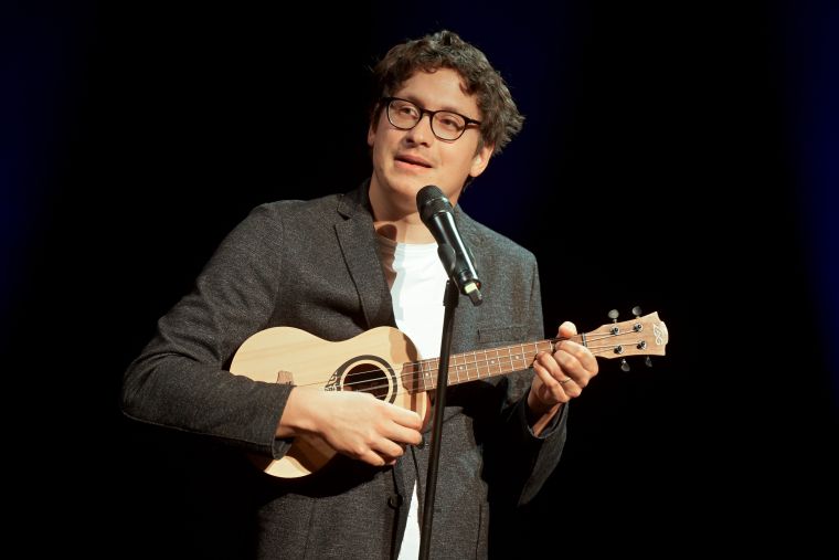 smeholoranje-stand-up-vecer