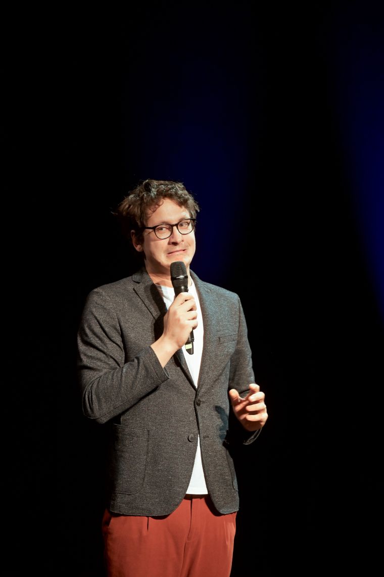 smeholoranje-stand-up-vecer