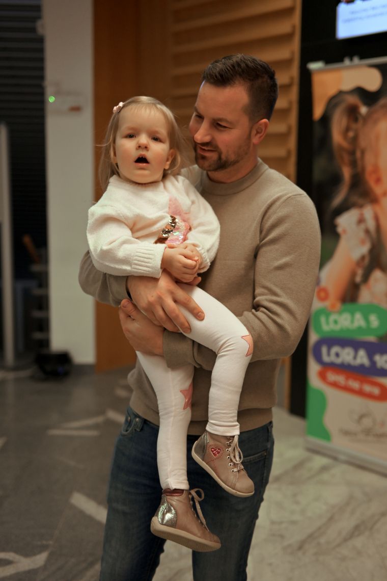 smeholoranje-otroska-delavnica-in-lutkovna-predstava-muca-copatarica