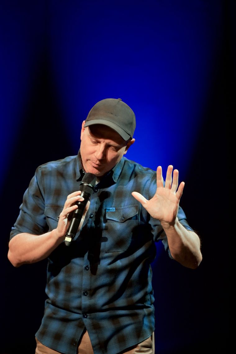 smeholoranje-stand-up-vecer