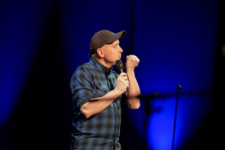 smeholoranje-stand-up-vecer