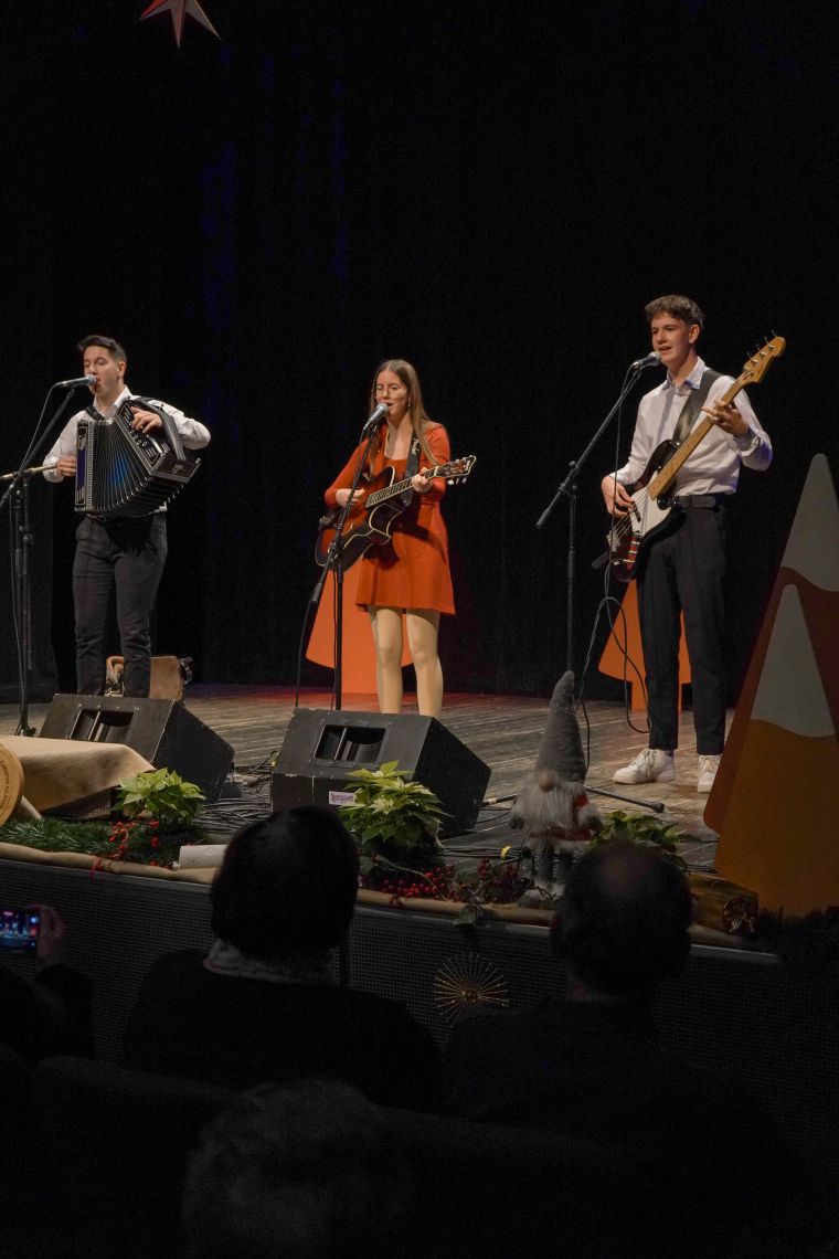 19-novoletni-festival-narodnozabavne-glasbe